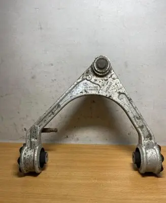 Jaguar XE Front lower control arm/wishbone GX733091 C4030