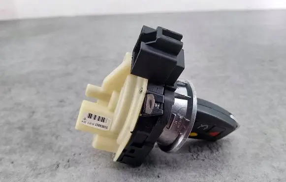 Volvo S40 Ignition lock 30659837WFS125V0