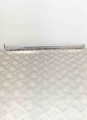 Mercedes-Benz SLC C107 Windshield trim A1076701016