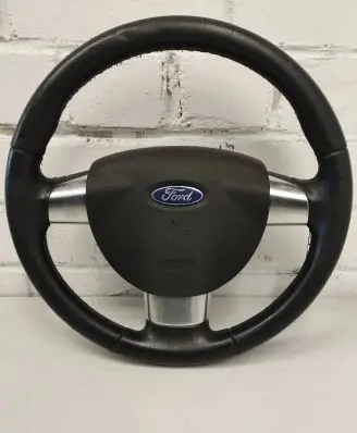 Ford Focus Steering wheel 3HZ813009C