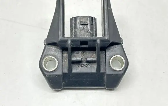 Toyota Land Cruiser (J150) Airbag deployment crash/impact sensor 8917330160