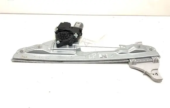 Hyundai Kona I Front door window regulator with motor 82450J9010