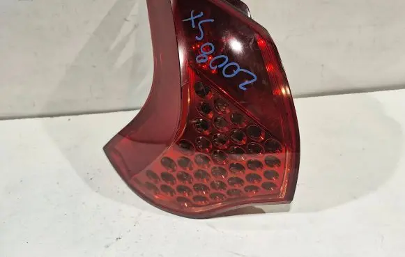 Peugeot 3008 I Rear/tail lights 9683460880