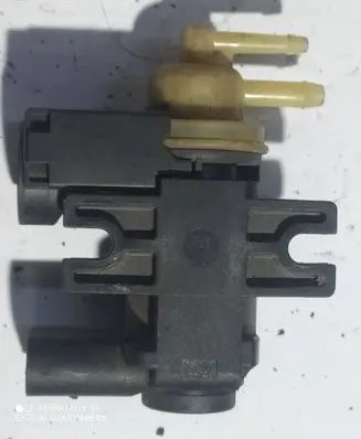 Valve vacuum