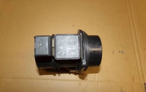 Renault Espace IV Mass air flow meter 5WK9609