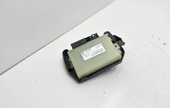 Mercedes-Benz C W206 Reducing agents exhaust control unit A0009008233 A0009010213 A3C0998350000