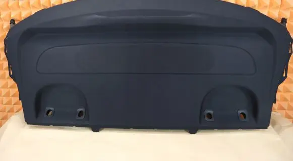 Mercedes-Benz CLS C219 Parcel shelf