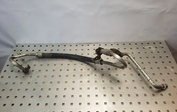 Toyota Land Cruiser (J120) Air conditioning (A/C) pipe/hose