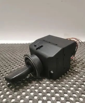 Mercedes-Benz C W203 Ignition lock 2095450508 33002403 33002404