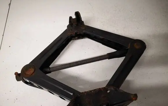 Ford Focus Lift Jack 
