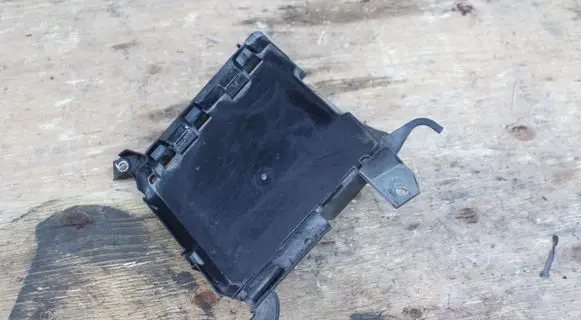 Audi A4 S4 B9 Other engine bay part 8W0907647A