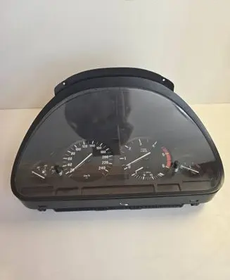 BMW 5 E39 Speedometer (instrument cluster) 6906122