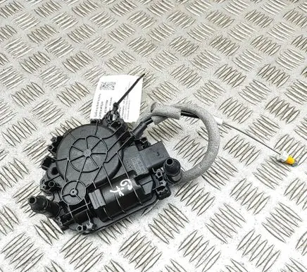 Volkswagen ID. Buzz Rear door soft close latching motor 1T3843745D