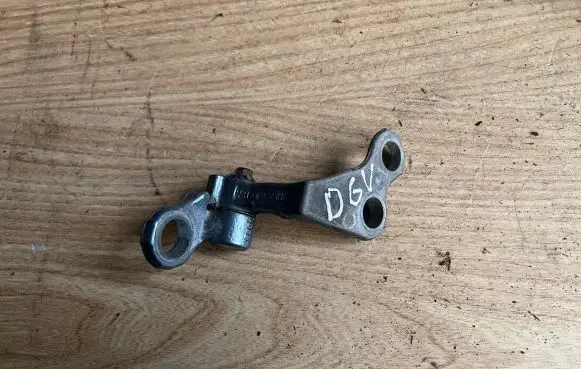 Ford C-MAX I Rear door upper hinge 3M51R26800AH
