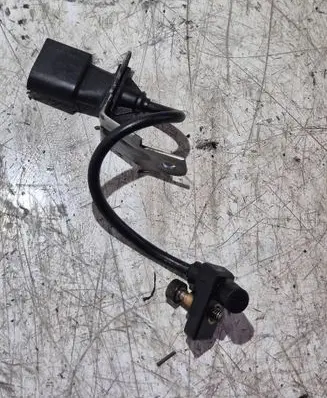 BMW 3 E46 Crankshaft position sensor 0281002