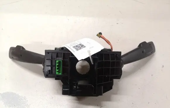 Volvo V50 Wiper turn signal indicator stalk/switch 30710344 17D770