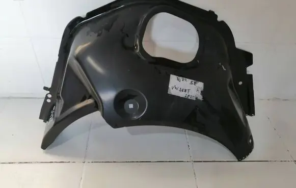 Seat Leon (5F) Rear arch 5F0809412