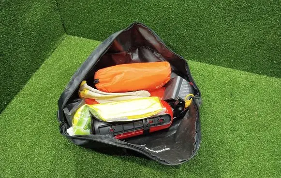 Renault Arkana First aid kit 