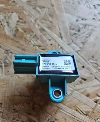 Audi A4 S4 B8 8K Airbag deployment crash/impact sensor 8K0955557C 5WK4380902