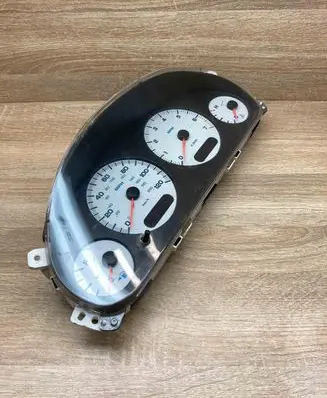 Dodge Caravan Speedometer (instrument cluster) P05082400AD