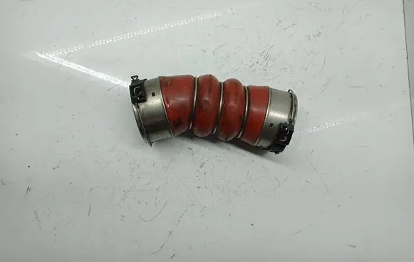 BMW 7 F01 F02 F03 F04 Intercooler hose/pipe 7805401
