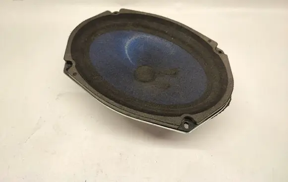 Dodge RAM 1500 DS Rear door speaker 05064358AB P05064358AB