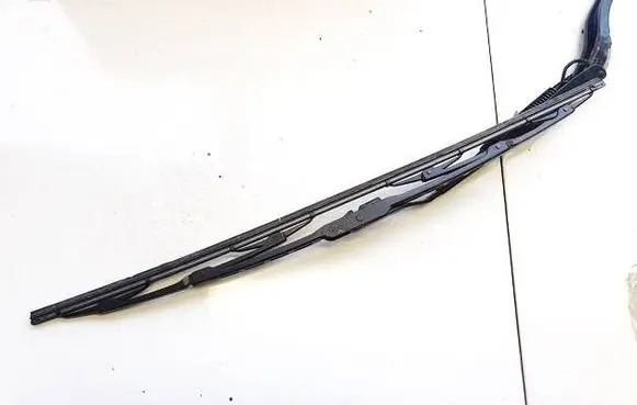 Chrysler PT Cruiser Front wiper blade arm d1433