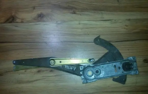 Opel Astra F Sliding door window regulator with motor 90360536r