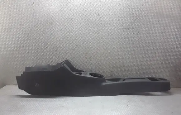 Skoda Fabia Mk2 (5J) Center console