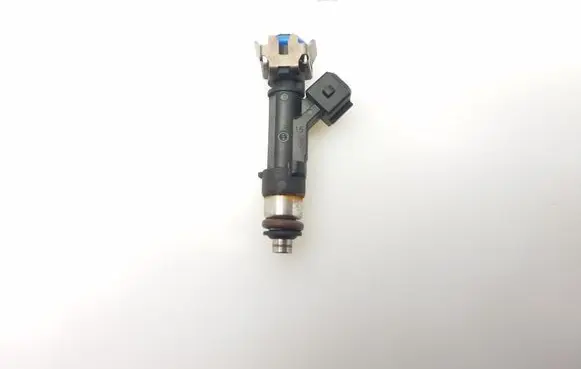 Opel Corsa E Fuel injector 0280158181