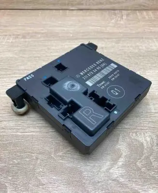 Mercedes-Benz E W211 Door control unit/module 2118703485 00406079