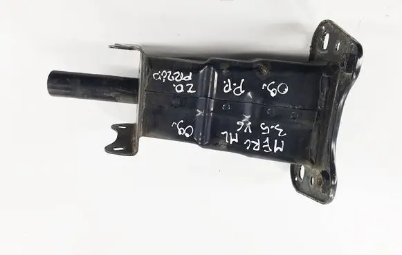 Mercedes-Benz ML W164 Radiator support slam panel