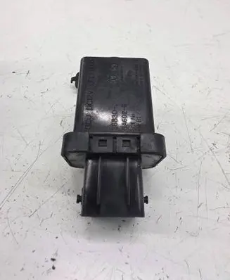 KIA Sportage Glow plug pre-heat relay 368302UTL0