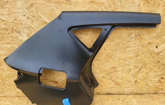 Seat Leon (5F) Rear arch 