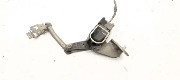 BMW X1 E84 Rear air suspension level height sensor 6853752