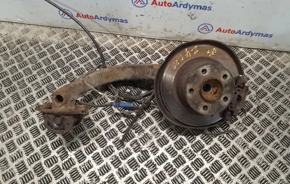 BMW Z4 E85 E86 Rear wheel hub spindle/knuckle 6774776 33326774776