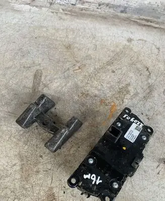Ford C-MAX II Sound control switch F1CT18K811HC 1701383401