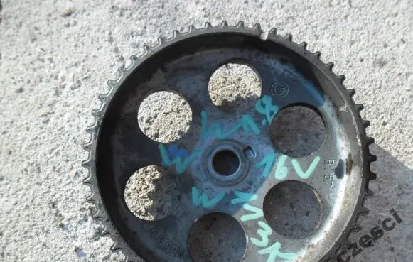 Camshaft pulley/ VANOS