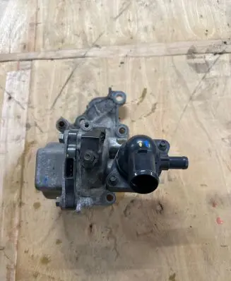 Toyota Yaris XP210 Water pump 21052714153 0810689050101
