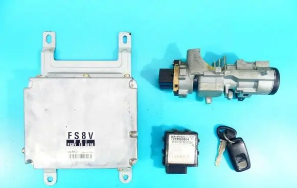 Mazda Premacy Engine control unit/module ECU 279700-1761 IMPRK1230704
