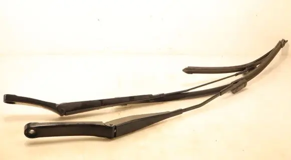 Skoda Octavia Mk4 Front wiper blade arm 5E4955409RBH