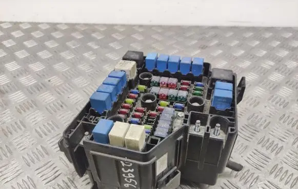 Hyundai Santa Fe Fuse box set