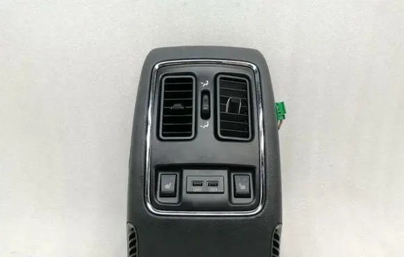 Jeep Grand Cherokee Rear air vent grill X90006401BL
