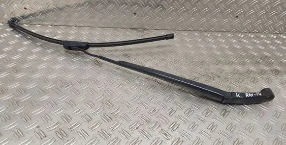 Toyota RAV 4 (XA40) Windshield/front glass wiper blade 