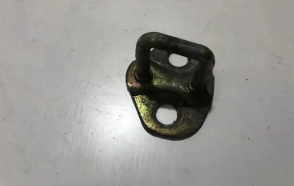Honda Civic Front door lock loop/hook striker 