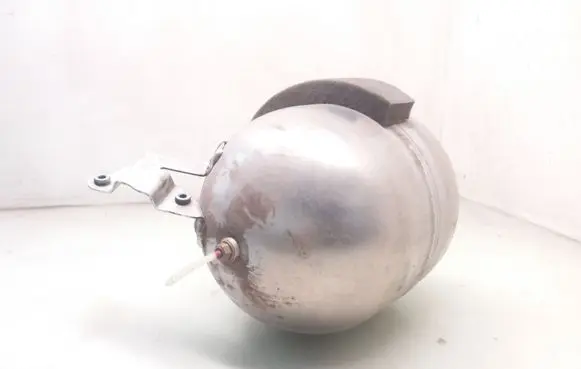 Mercedes-Benz CLS C219 Air suspension tank/reservoir A2113200115
