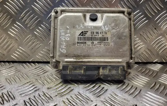 Ford Galaxy Engine control unit/module 038906019