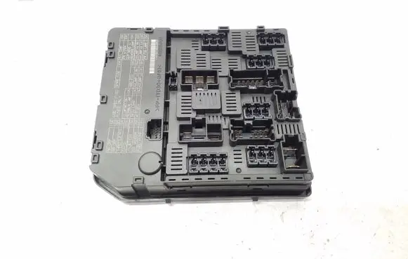 Nissan X-Trail T31 Fuse module 284B6JG43A