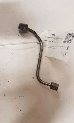 Opel Corsa E Fuel injector supply line/pipe