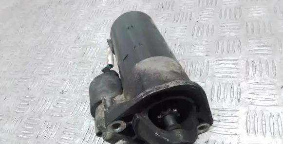 Volvo V70 Starter motor 30724473
